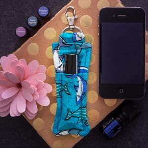 🦈 Rollerball Bottle Holder